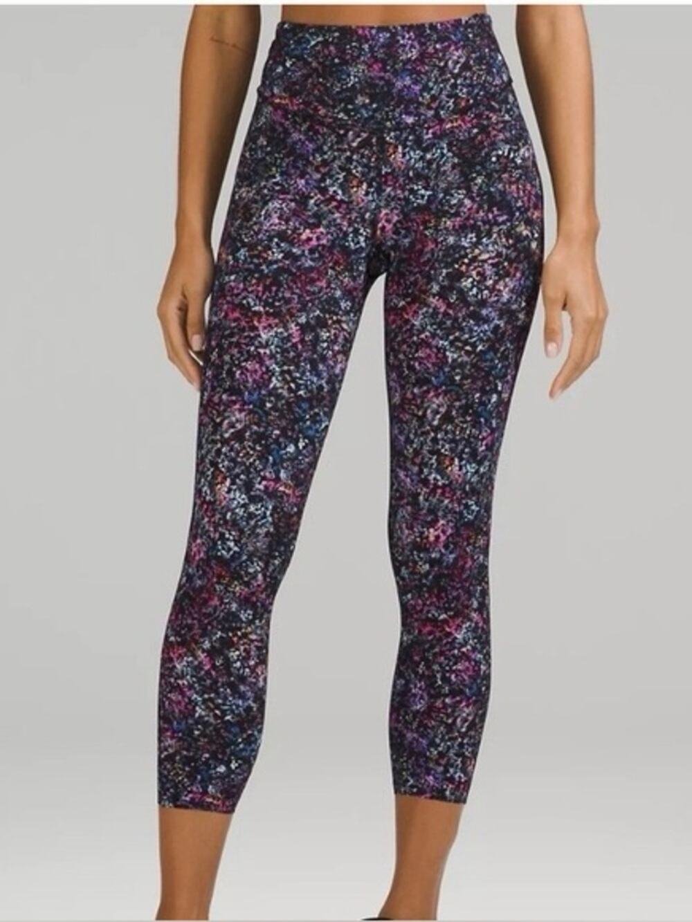 Lululemon Base Pace High-Rise Running Tights Floral Spray multi  size 6 black